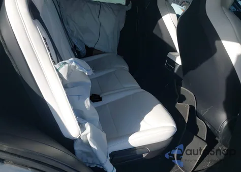 2018 Tesla Model X 100D/75D/P100D from USA, damaged, VIN 5YJXCDE2XJF092146